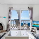 Bright Beachfront - Ref 157 By Costarentals Appartement *