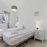 Апартаменты Bright Beachfront - Ref 157 By Costarentals *