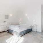 Апартаменты Bright Beachfront - Ref 157 By Costarentals Михас-Коста