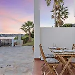 Bright Beachfront - Ref 157 By Costarentals Апартаменты