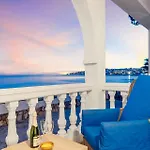 Апартаменты Bright Beachfront - Ref 157 By Costarentals *