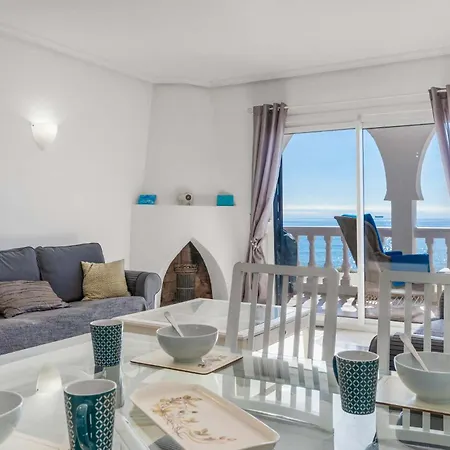 Bright Beachfront - Ref 157 By Costarentals アパート ミハス