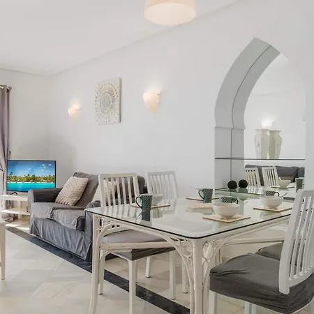 Bright Beachfront - Ref 157 By Costarentals アパート