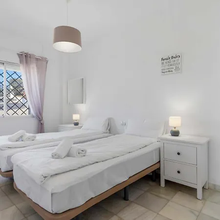 Apartment Bright Beachfront - Ref 157 By Costarentals *