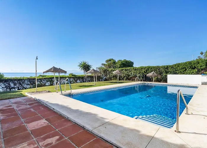 Bright Beachfront - Ref 157 By Costarentals *