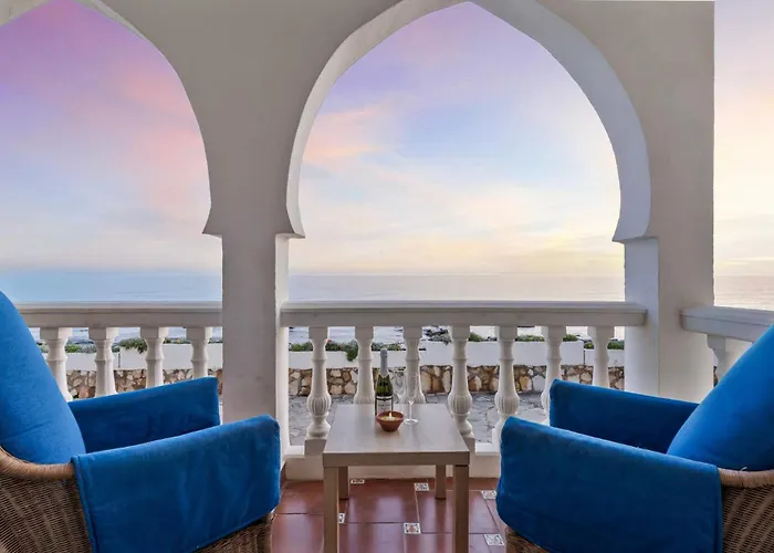 Bright Beachfront - Ref 157 By Costarentals Appartement