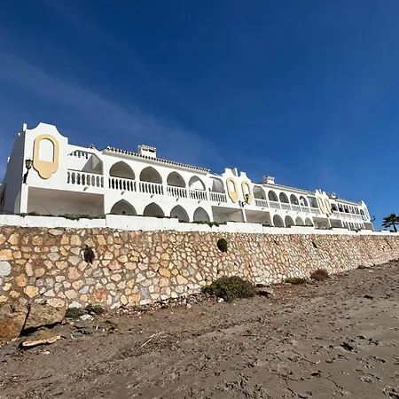 Apartment Bright Beachfront - Ref 157 By Costarentals